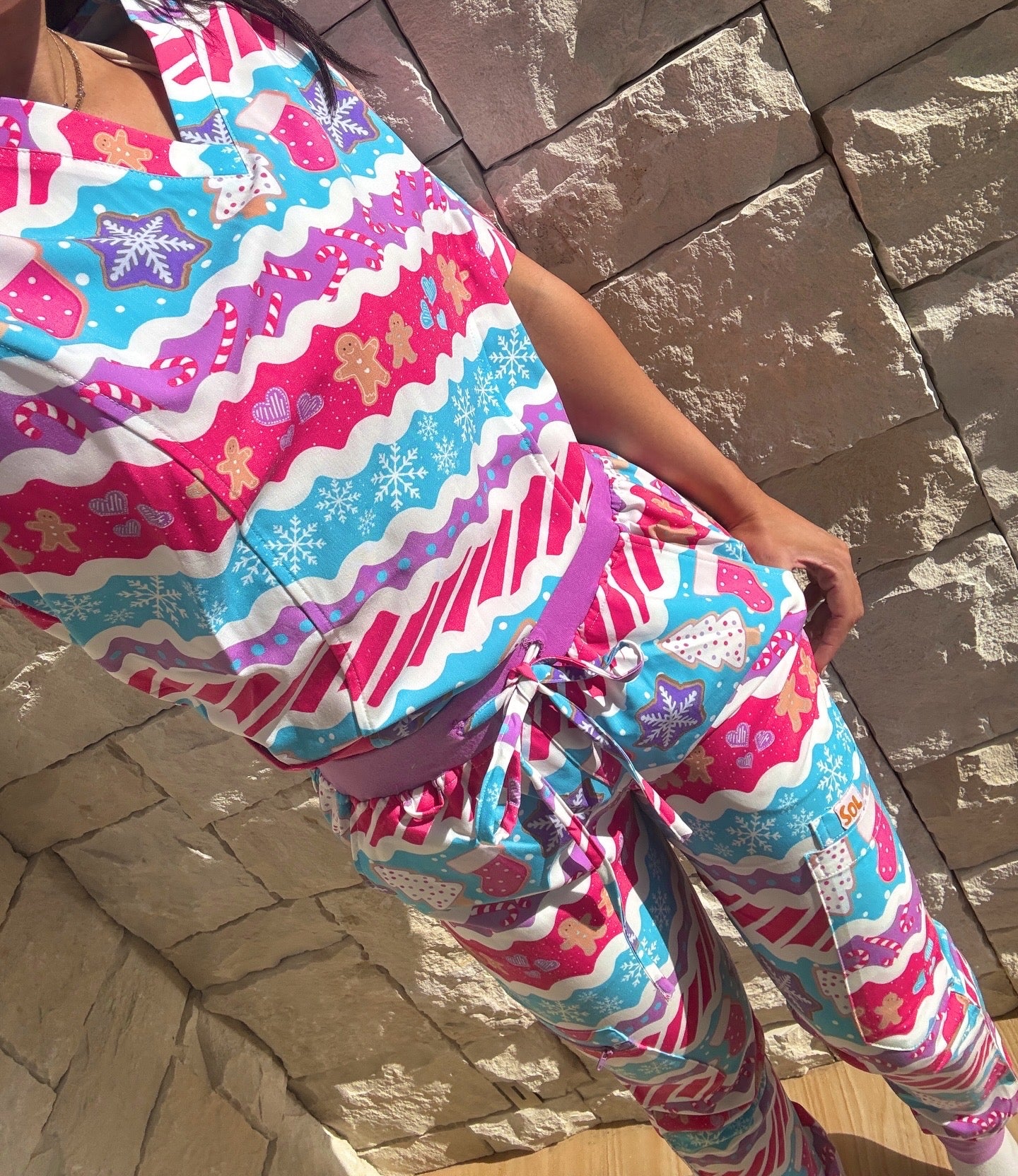 SWEET SOLSTICE Scrub Set